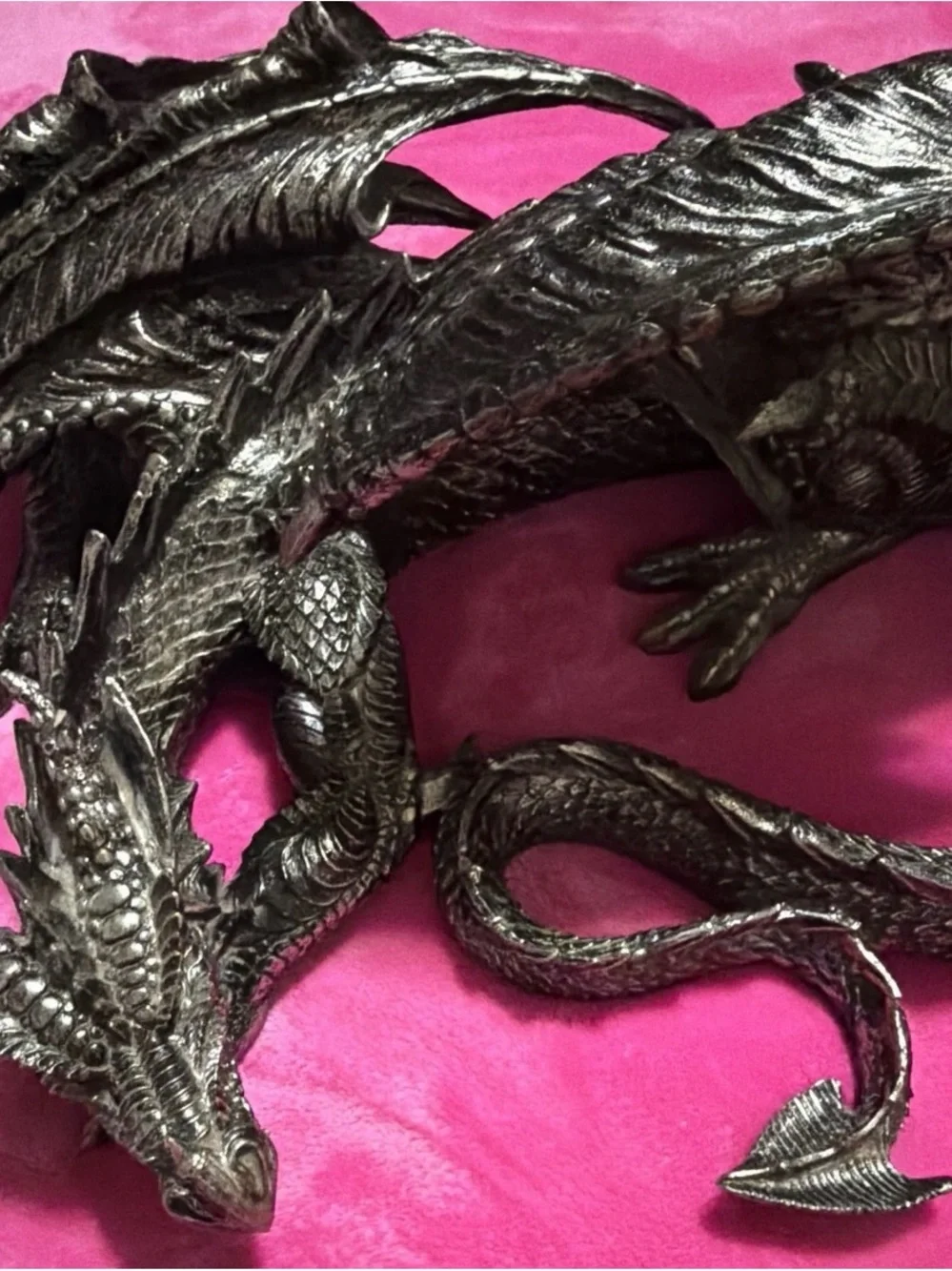 Large fantasy Dragon figurine statue decor 19-20 inches read full description